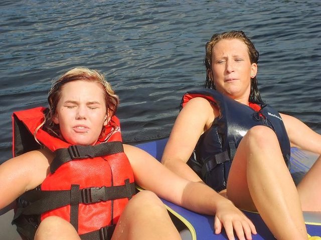 Foto: Hannah. Åkare: Malin & Clara.