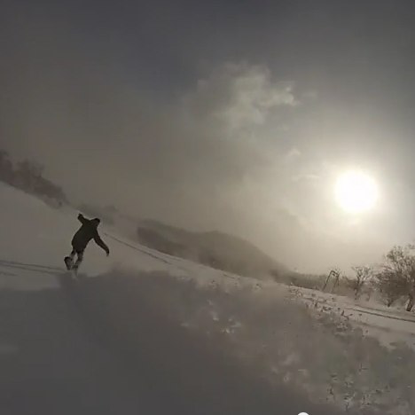 Niseko 2012 - @styrbjornnordin. Foto: Carl Bäck. Åkare: Tobias Nordin.