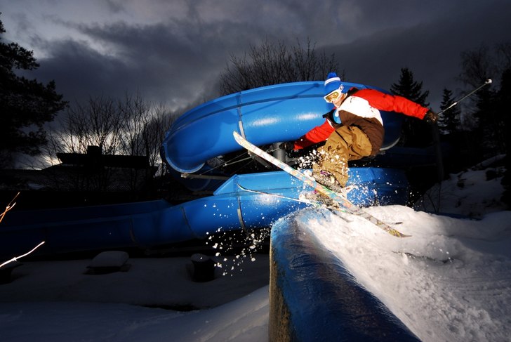 Hiting the waterslide!. Foto: Sindre Thoresen Lønnes. Åkare: Bendik Øye.