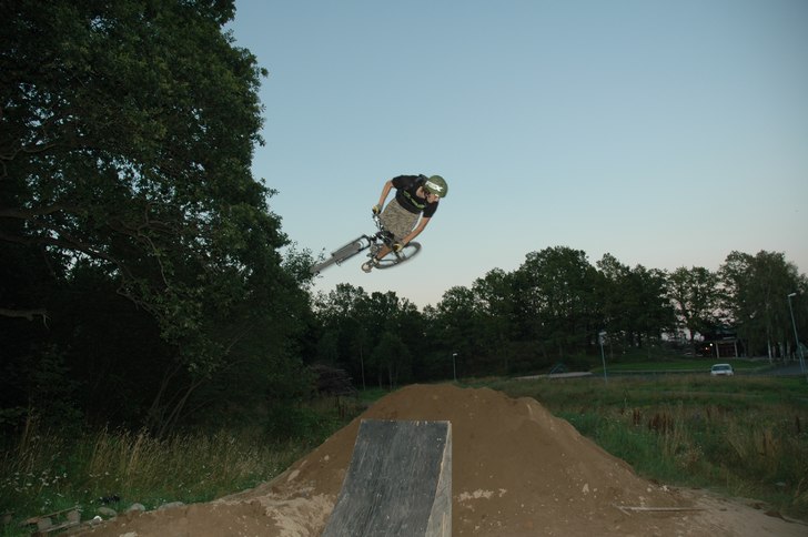 Åkare: Joel karlsson.