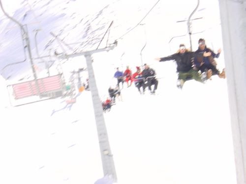 Tompa och Uzi i tusenmetern när jag jobbade. Rät. Foto: Erik Lindqvist. Åkare: Tompa, Uzi.