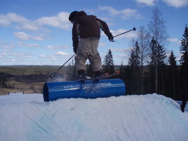 Jag på nått rör. Foto: Junior. Åkare: Oscar Owetz.