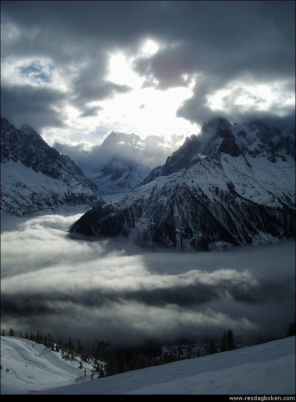 En vacker eftermiddag i Flegere.... Foto: Carolin Holmqvist. Åkare: Carro.