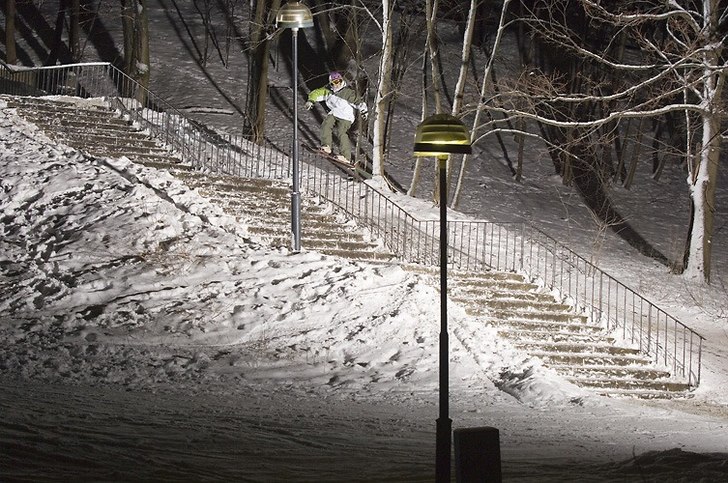 Drog ett 4 kinkat räcke med Adam Falk, Jesper Mol. Foto: Jesper Molin. Åkare: Mathew.