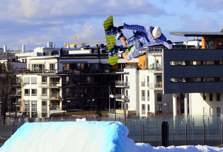 Skönt ljus i Hammarbybacken, Cornsession. . Foto: Fredrik Bergqvist. Åkare: Adam Hermansson.