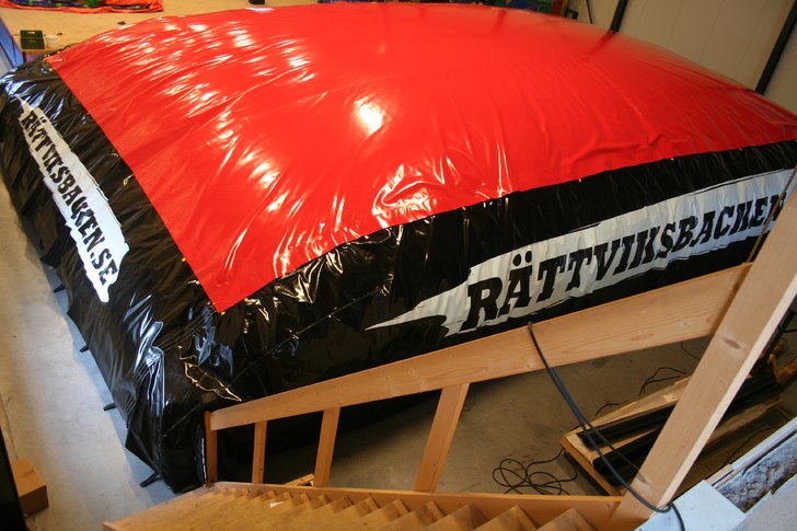 rättviksbackens bigairbag under produktion. Foto: Bigairbag.