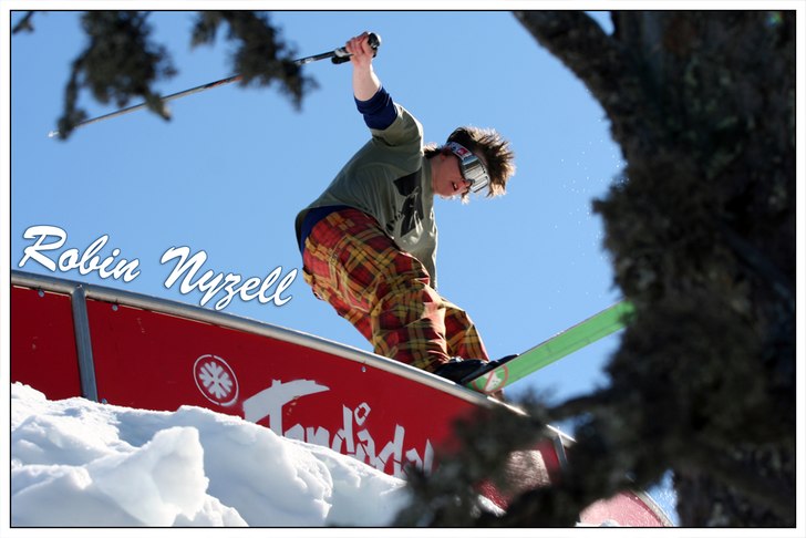 C box! Regnskog har redigerat bilden!. Foto: Linus Ehrenstråle. Åkare: Robin Nyzell.