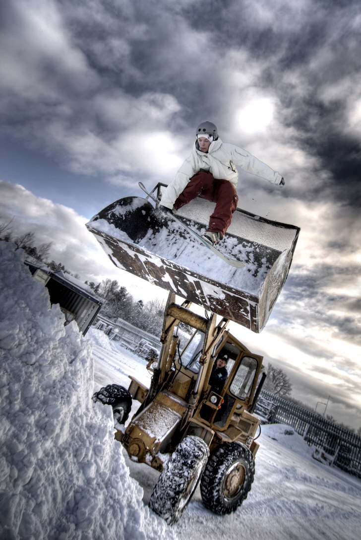 När bron inte räckte till fick man börja döda . Foto: Tim Holmberg. Åkare: Emil Hagberg.