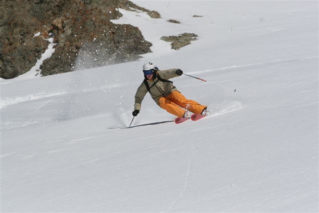 Schyst vårslask en eftermiddag på sydsluttningen. Foto: Christer Perfjell. Åkare: Staffan Björklund.