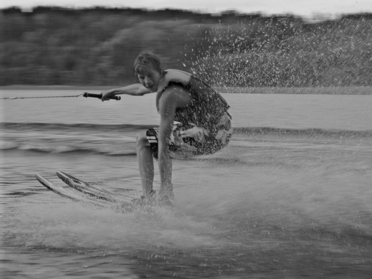 Jag... Foto: Jesper Westlin. Åkare: Viktor Frisk.