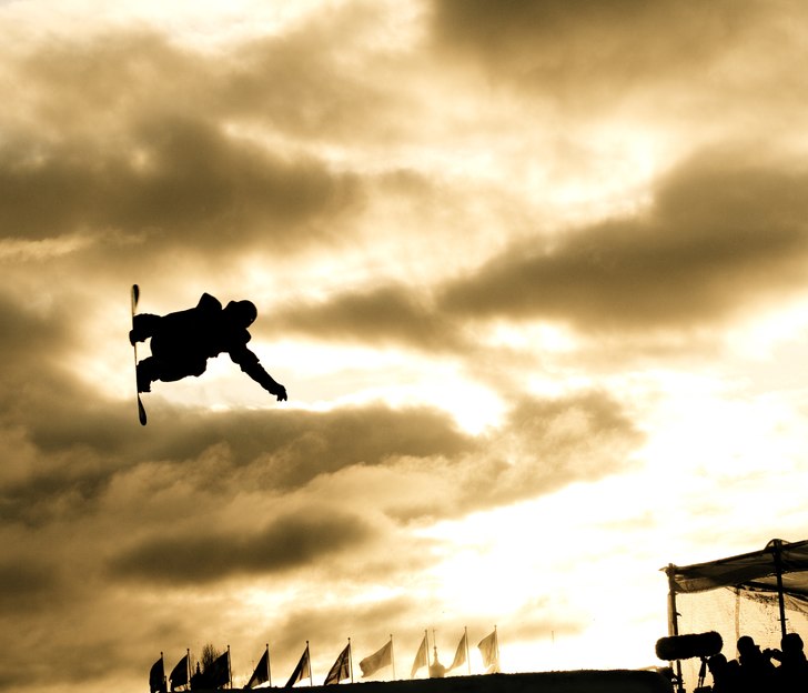 Solnedgång under snowboard kvalet.. Foto: Simon Berggren. Åkare: ????.