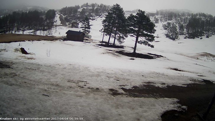 Bløtt og fuktig tirsdag
Skitrekket var stengt i h.