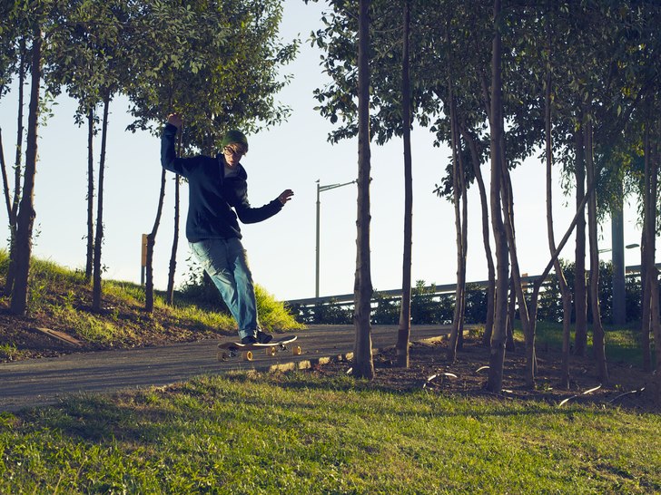 Lite longboard dancing. Foto: William Muskus. Åkare: Alexander Muskus.