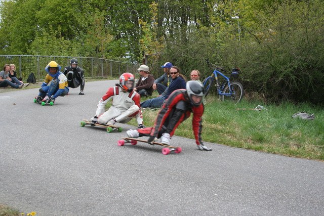 IGSA Regional Högdalen.. Evil Twin Hill Kill
Mit. Foto: Daniel Paulsson. Åkare: närmast först: Josh, Daniel Väisänen, Landyachtz-Matte, Tobias "Lobo" Warg.
