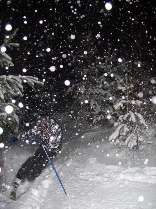 Första snön. Foto: Alexander Brännkärr. Åkare: Björn Yrjans.