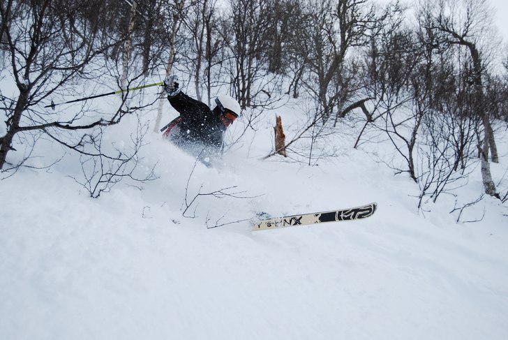 Skogen, skiers left efter tre dagars snöfall...vi. Foto: Johan Olofsson. Åkare: Göran Månsson.