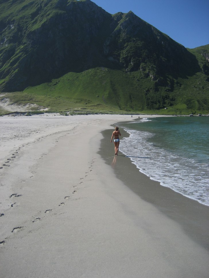 sjukt fint ställe och ofta bra vågor!.