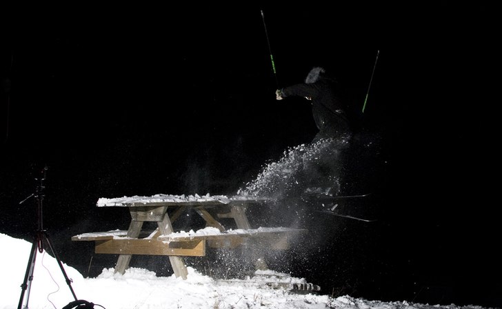 Slide på bordet 180 ut. Foto: Anton Svanborg. Åkare: Fredrik Kull.