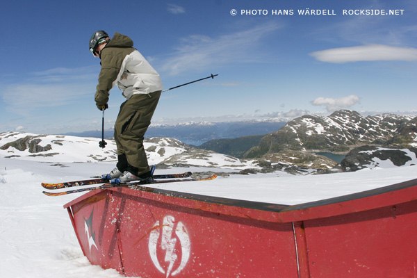 en down-flat-down under en foto shot med Tobe. Foto: Hans wärdell. Åkare: Tobias björk.