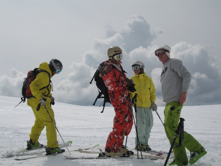 Danskt pack och jag frtf i gult. Foto: Anna Månsson.