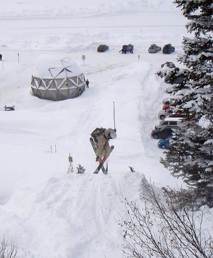 droppout sportgastein. Foto: philip svensk. Åkare: William sollander.