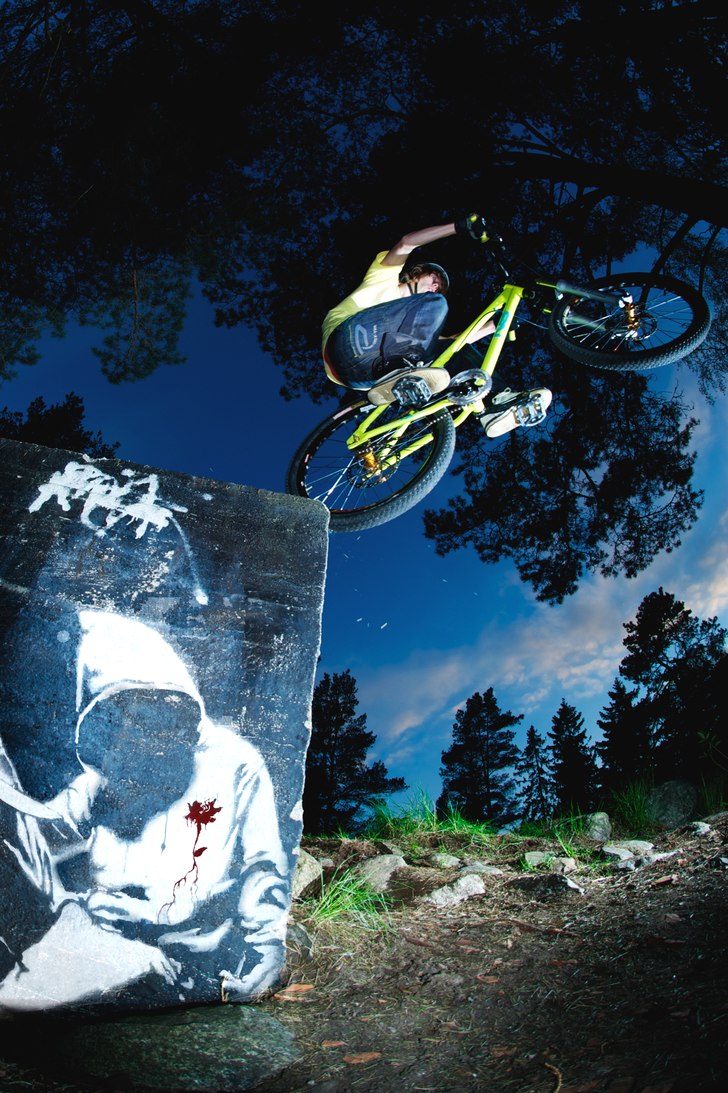 Dropp. Foto: Simon Pontér. Åkare: JOakim Nilsson.