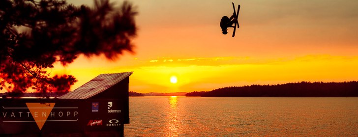 Fotosession på vattenhopps nya anläggning i Stoc. Foto: Hannes Söderlund. Åkare: Adam Widen.