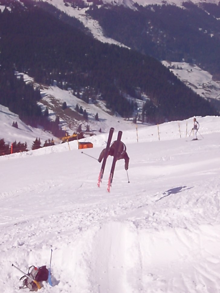 Hur skall det gå...?. Foto: Trainee Barkered. Åkare: Kristofolus Frenklus.