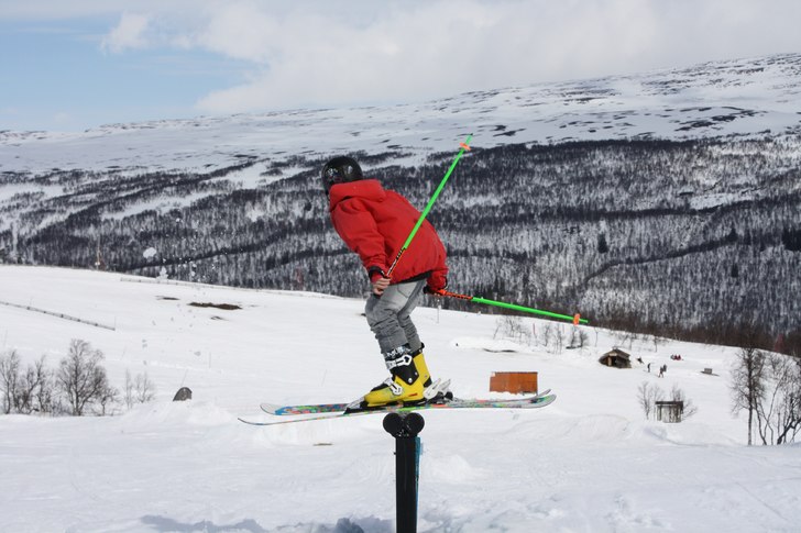 Räcket. Foto: Joel Löräng. Åkare: Emil Löräng.