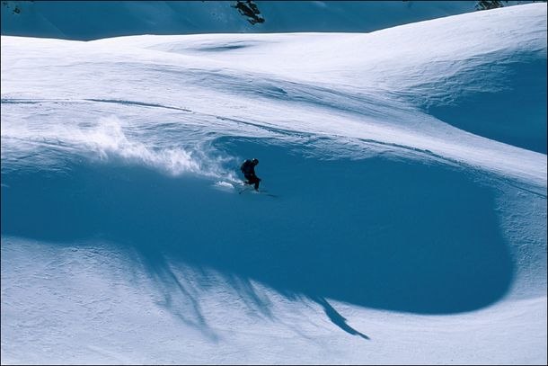 johan westman surfar, gressoney, italien
. Foto: David Elmfeldt. Åkare: Johan Westman.