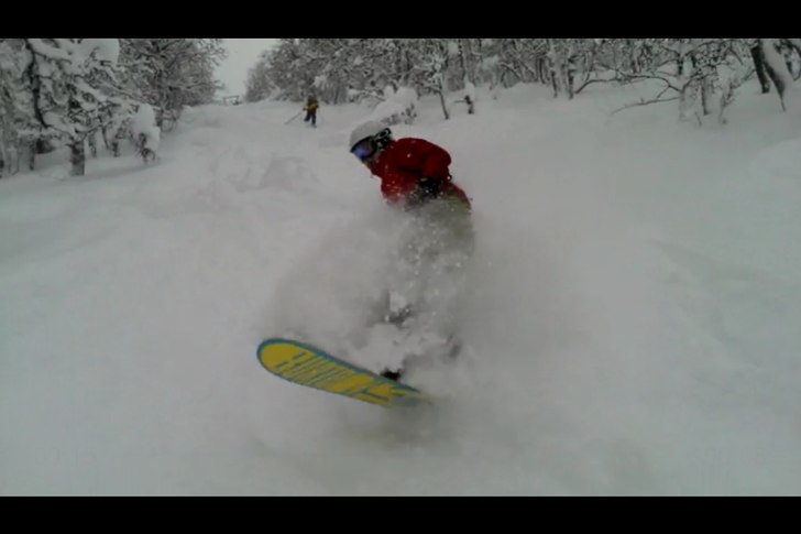 Bottenlöst puder i Hemsedal. Foto: Kristina Backman. Åkare: Magnus Scherman.