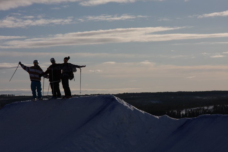 rätta känslan
obs:oredigerad. Foto: Henrik Tindefjord. Åkare: Tim Andersson, Christian Lindström och Johan Ericsson.