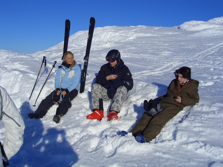 sportlovet vecka 7 2007. Foto: rolf jonsson. Åkare:  linn, ludvig och andre´.