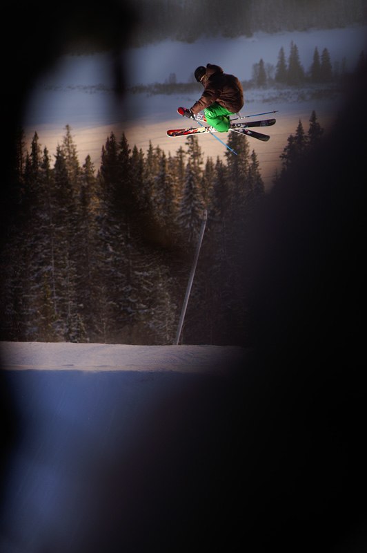Fin dag med pappa Jesper i Bräcke! Underbart ljus. Foto: Johan Ståhlberg. Åkare: Victor Ståhl.