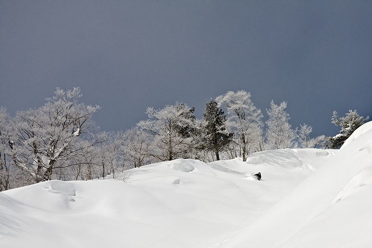 Efter ett stordump på 60 cm var vattenfallet ff o. Foto: Alexander Thurban. Åkare: David Clemensson.