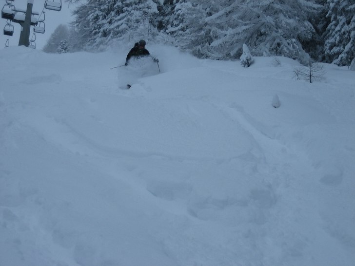 95cm på två dagar, då är det fest!. Foto: Christoffer Haldemar. Åkare: Markus Kroon.