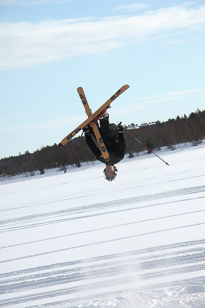 En solig eftermiddag på niporna i Luleå. Kvälle. Foto: Timmy Kristoffersson. Åkare: Puffen.
