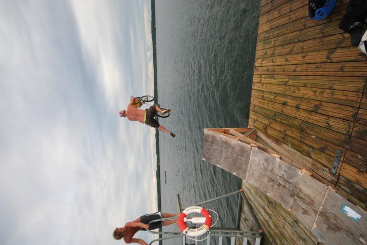 Superman seatgrab.......:). Foto: Eric Clark. Åkare: Jocke E.