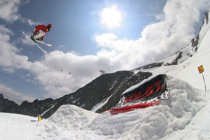 Some Japical. Foto: Goles. Åkare: Szczepan Karpiel.