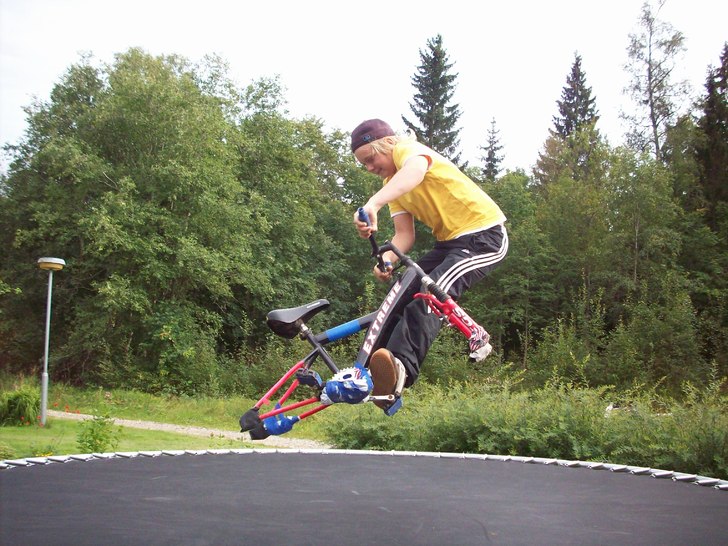 tailwhip. Foto: Rasmus Backström. Åkare: christian bruhn.