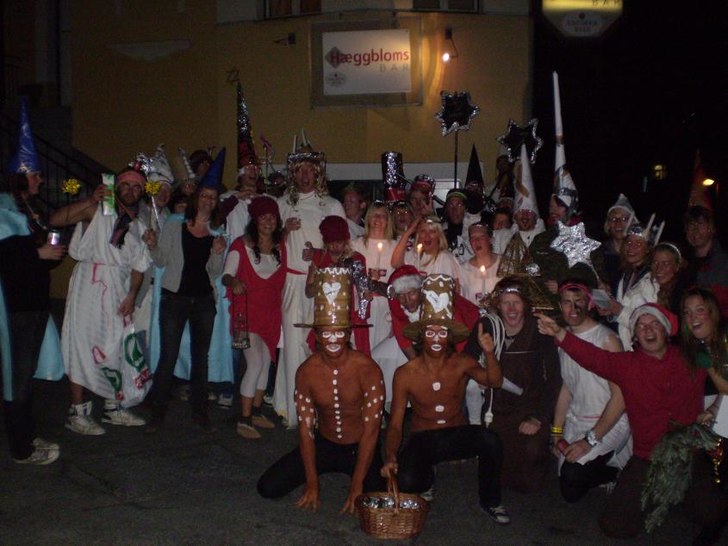 luciapartyt, ett av de bästa.. Åkare: massa bummare i BG.