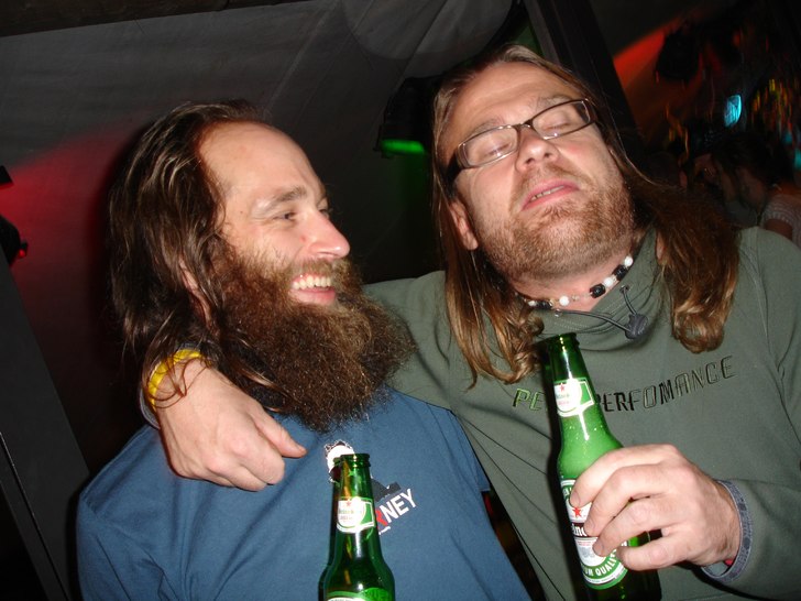 Foto: Stefan Brodén. Åkare: Ragnar...du skall inte hånskratta åt Johans skägg...han har faktiskt sparat jättelänge.