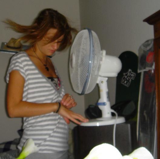 syns det vilket jag gillar bäst? 
det är sommar. Foto: Nån hos Philip. Åkare: Anna Sundström.