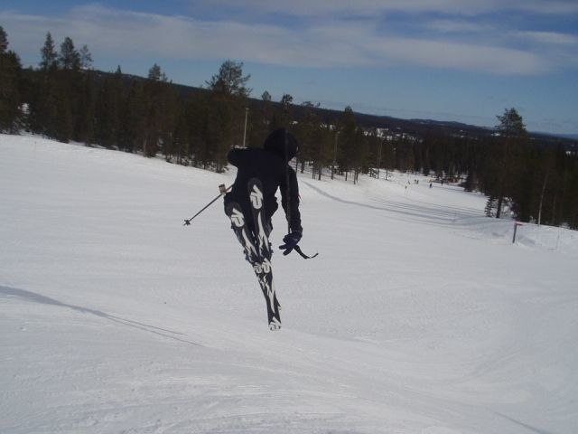 bilden tagen fö ridigt :F. Foto: Andreas Utter. Åkare: Jan Lillhannus.
