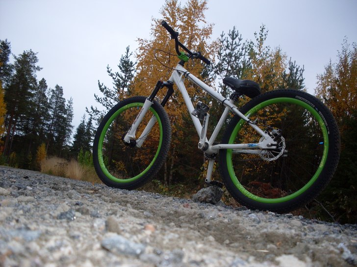Min cykel men med Argyle 318 och Hamilton plast pe. Foto: Me. Åkare: Ingen.