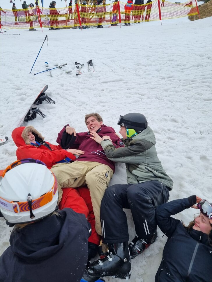 Tillsammans i snön.