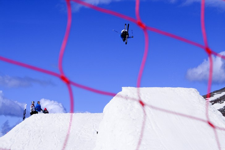 joss hoppet i åre . Foto: Nicklas mangnusson. Åkare: Freddie Grann.