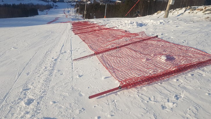 Førstebakken er stengt ut dagen
Pga vedlikehold o.