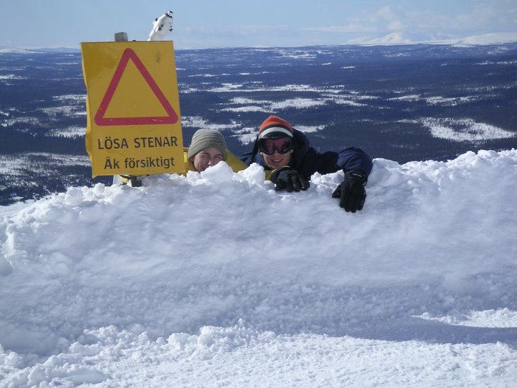 Här gäller det att hålla i sig, rännan med 47 . Foto: Mattias Wondollek. Åkare: Christoffer Edkvist, Jon Werkander.