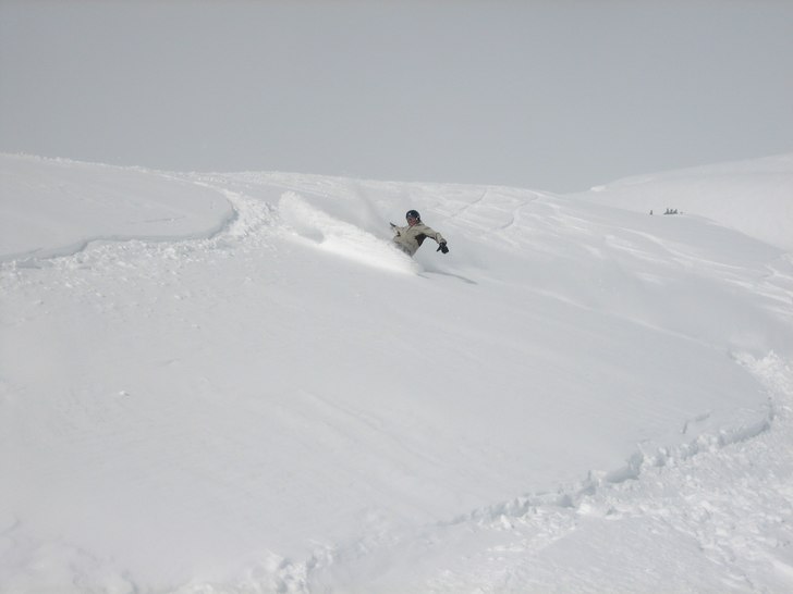1m snö på 3 dar!!!!!. Foto: Tobias Rydberg. Åkare: Marcus Jarlö.